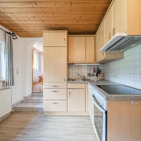 Weberhof 1 Apartment *