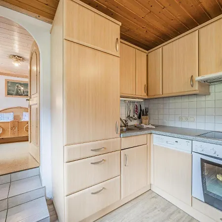 Apartment Weberhof 1 *