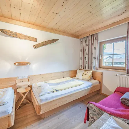 Weberhof 1 Apartment